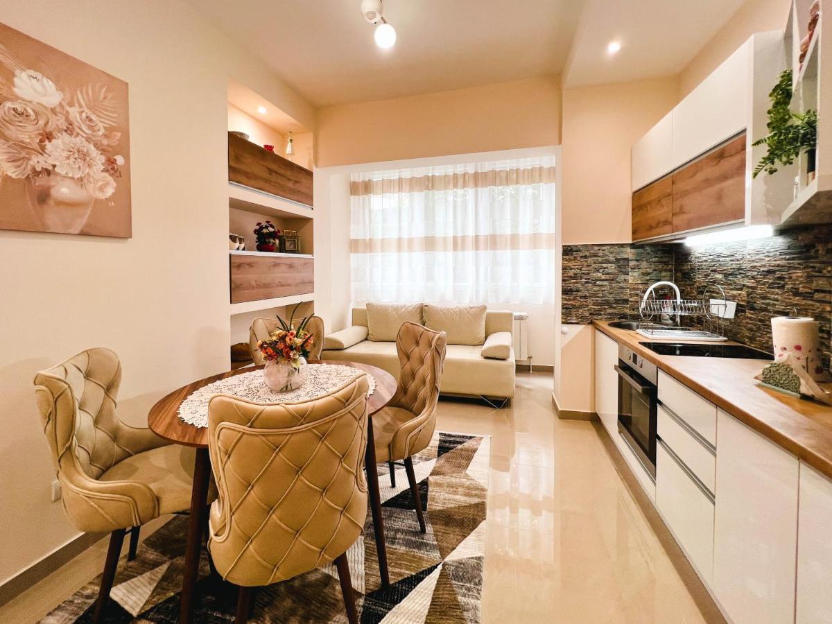 Old Town Luxury Suites Belgrade Extérieur photo