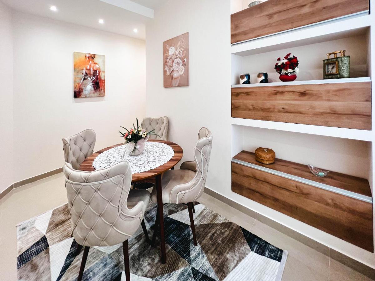 Old Town Luxury Suites Belgrade Extérieur photo