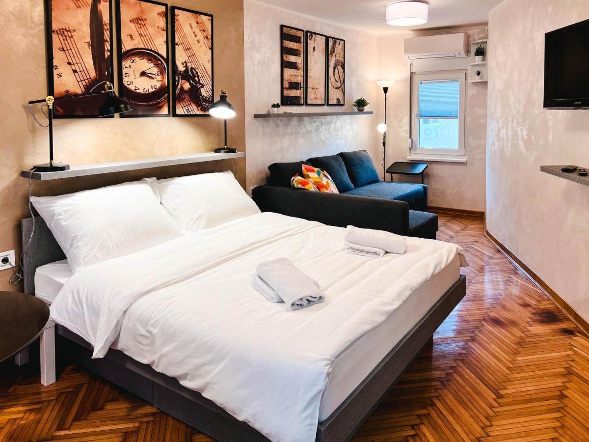Old Town Luxury Suites Belgrade Extérieur photo