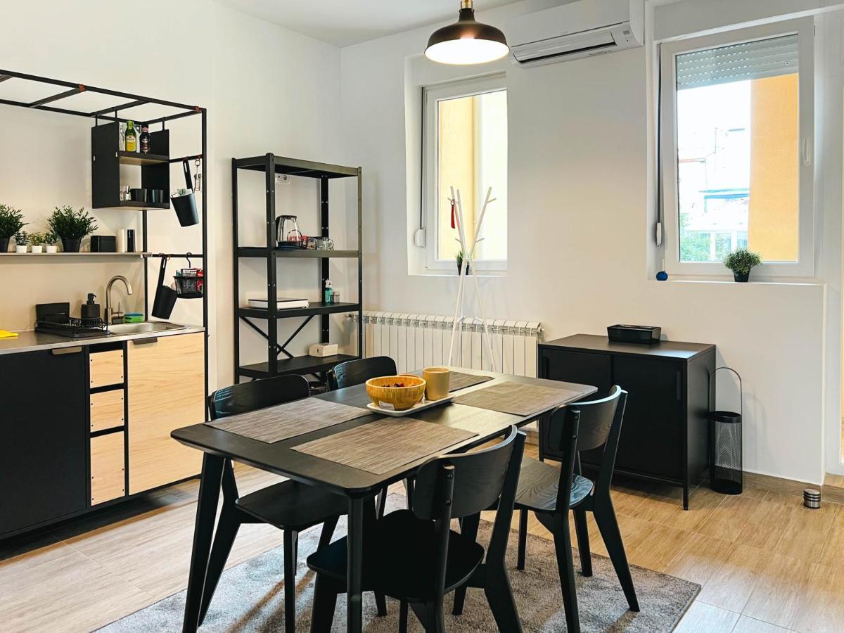Old Town Luxury Suites Belgrade Extérieur photo