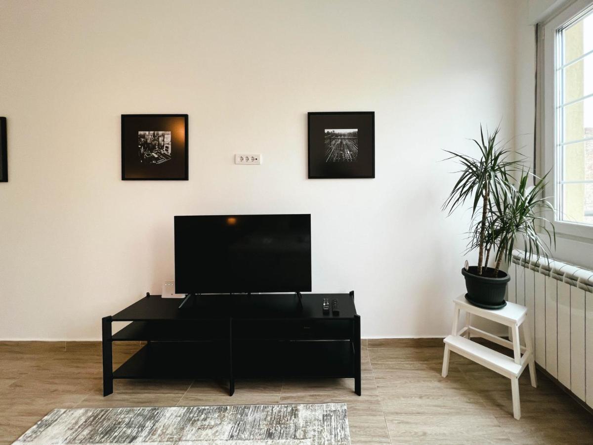 Old Town Luxury Suites Belgrade Extérieur photo